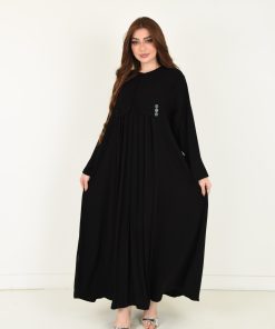 عباية ملكي مغلقة مع كسرات طولية