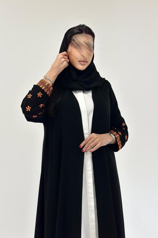 عبايات خمرة - عباية ملكي بأكمام تطريز قصة نص كلوش - Image 2