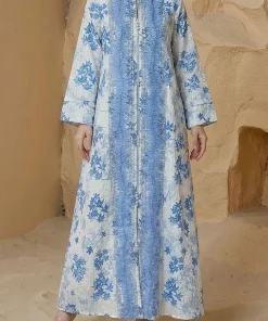 Alternative view of فيفيتش - فستان ماكسي أزرق طويل بأكمام طويلة وياقة واقفة مطرز بالكامل بنقشة مطبوعة - ياقة واقفة