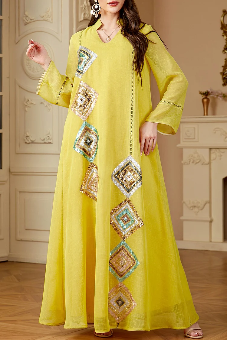 فيفيتش - فساتين قفطان ماكسي مزينة بترتر هندسي بألوان متداخلة وياقة عالية - الصورة 2