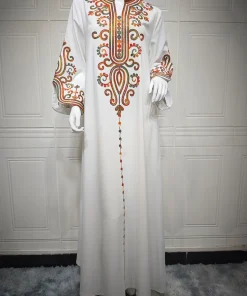 فيفيتش - فساتين ماكسي للحفلات بتصميم الكفتان، مزينة بتطريز متعدد الألوان وياقة عالية وأساور مشقوقة