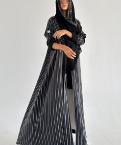 Alternative view of عبايات خمرة - عبايه بياقه كريب مقلم قصة نص كلوش