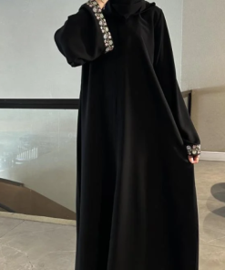 عبايات بيست - عبايه نص كلوش بتطريز ملون-140