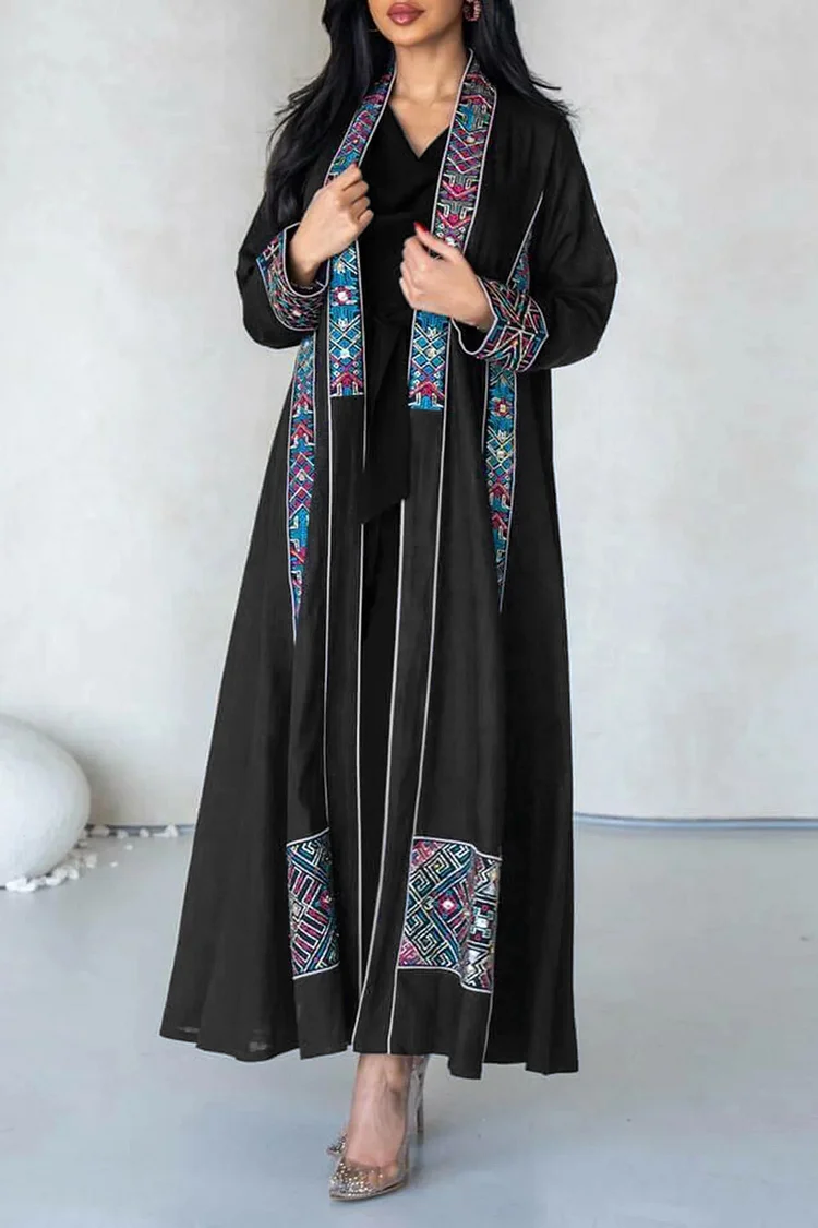فيفيتش - طقم عباية مطبوعة بنقوش قبلية، بياقة عالية ورباط، قطعتين - أسود - الصورة 2