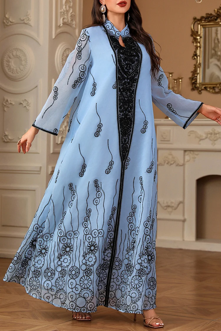 فيفيتش - فساتين ماكسي قفطان مزينة بتطريزات زهور وياقة عالية - أزرق - Image 2