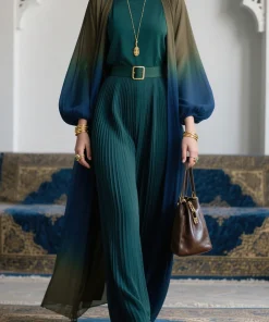 Alternative view of فيفيتش - طقم عباية أومبري مكون من 3 قطع: بلوزة بأكمام طويلة ورقبة دائرية وبنطال مطوي