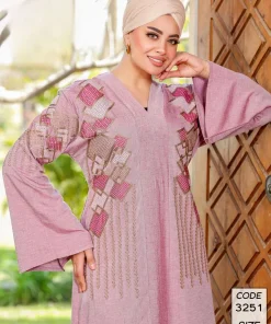 Alternative view of دار الجلابية - عباية كتان مطرز