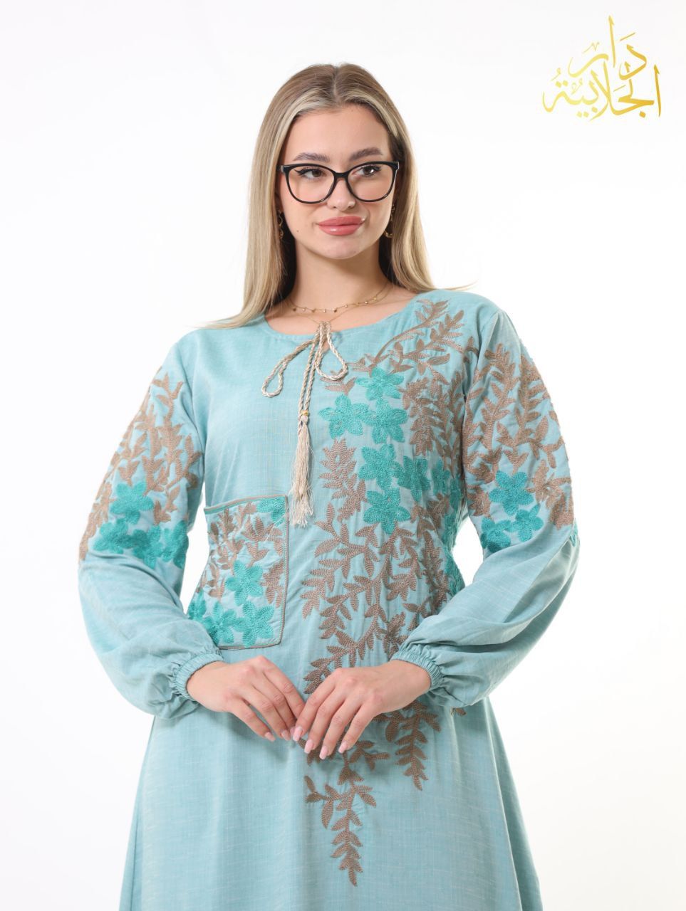 دار الجلابية - عباية كتان مطرزة بجيب - الصورة 7