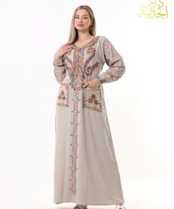 Alternative view of دار الجلابية - عباية كتان مطرزة بجيبين