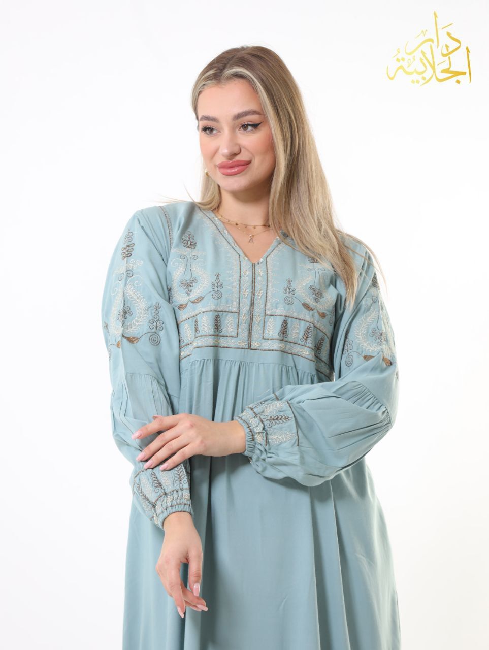 دار الجلابية - جلابية قطن بقصة صدر كسر و تطريز