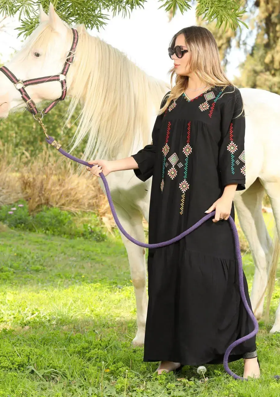 دار الجلابية - جلابية قطن مطرزة ايتامين سيناوي - الصورة 4