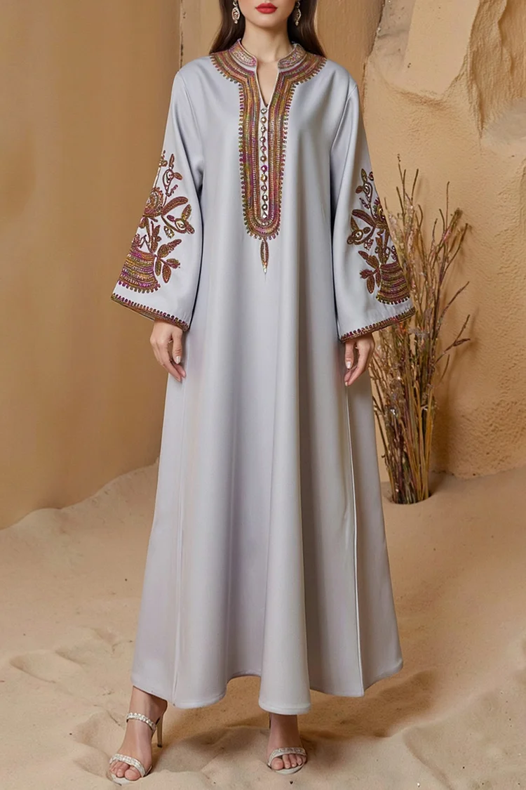 فيفيتش - فستان ماكسي بأكمام طويلة مطرز بالترتر بياقة مفتوحة - الصورة 2