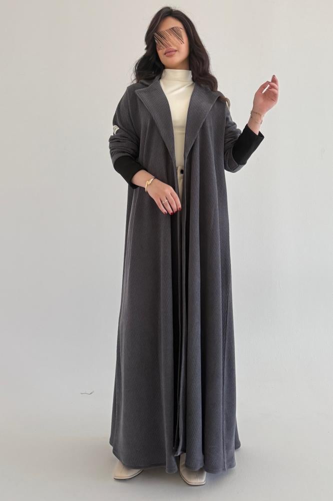 عباية صوف ايطالي قصة ربع كلوش - Image 2