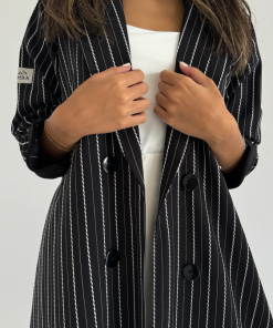 عبايات خمرة - عبايه بياقه كريب مقلم قصة نص كلوش