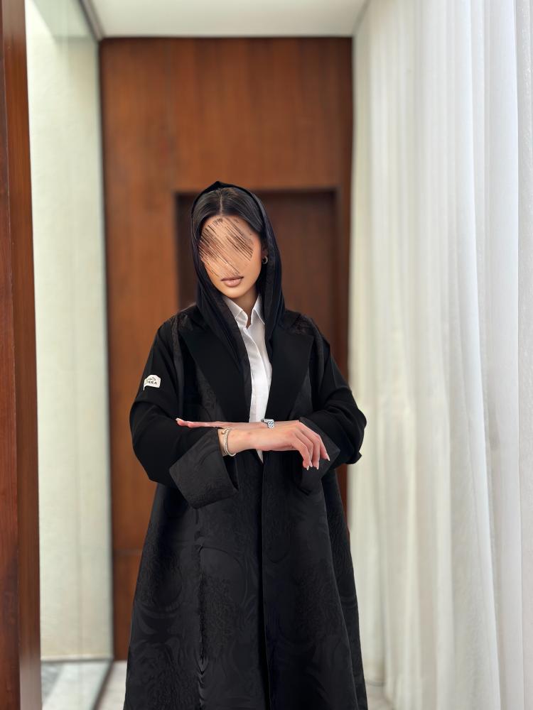 عبايات خمرة - عباية تفته مع تدخيله كريب - Image 4