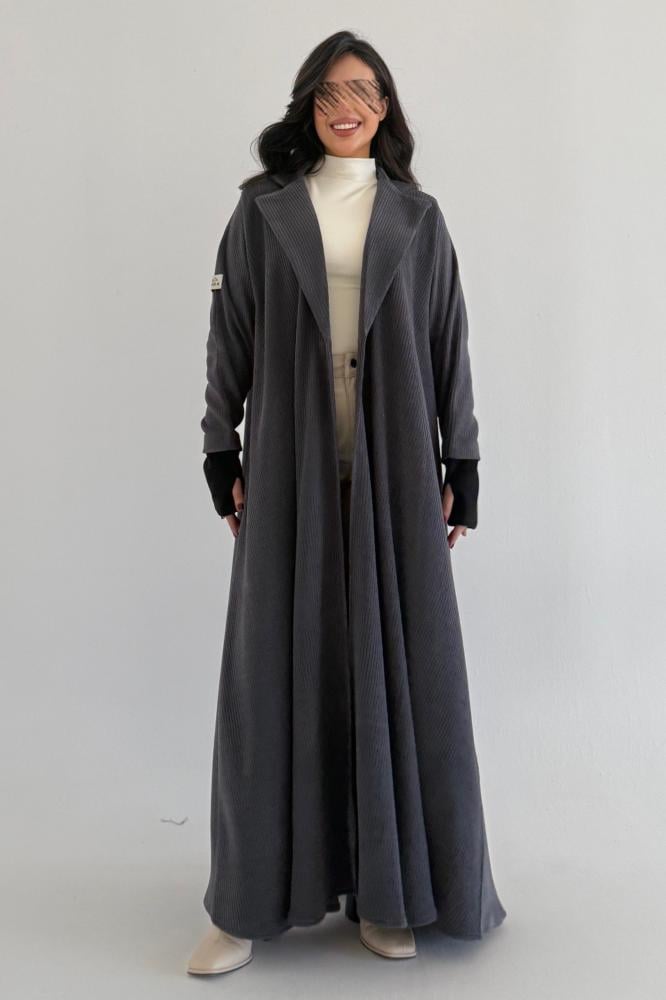 عباية صوف ايطالي قصة ربع كلوش - Image 3