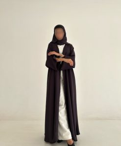 Alternative view of عباية كريب كلوش