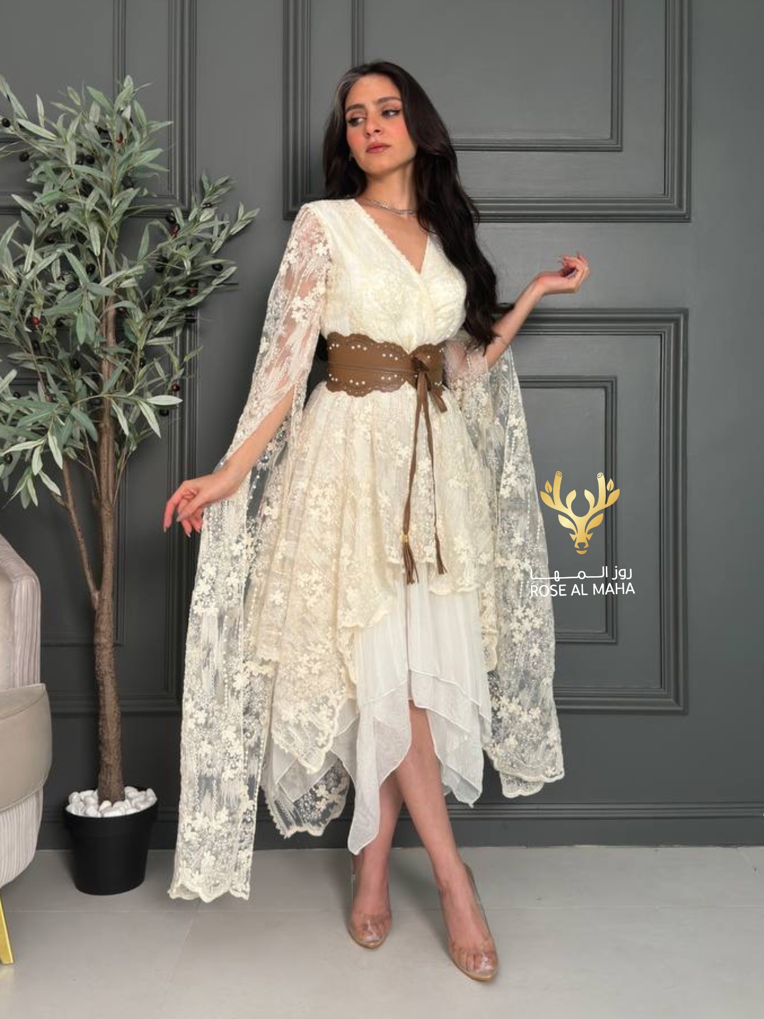 روز المها - فستان عيد دانتيل بأكمام