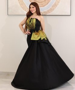 تريجر آيلاند - فستان سهرة أسود تصميم أوف شولدر مزين بتطريزات لامعة