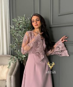 روز المها - فستان طويل وردي جاكيت جوبير