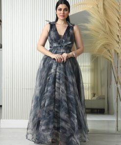 تريجر آيلاند - فستان طويل اورجنزا و تل بلا اكمام