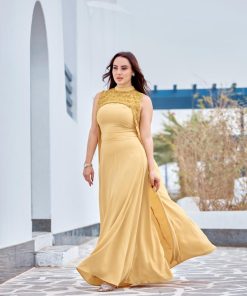 Alternative view of أوبرا فاشن - جلابية أنيقة مطرزة بكريستال سواروفسكي بنقشة ورد فاخرة