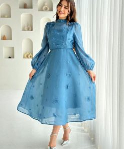 Alternative view of أوبرا فاشن - فستان ميدي قماش اورجانزا مزين بورود ثلاثية الابعاد ومسابح