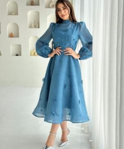 أوبرا فاشن - فستان ميدي قماش اورجانزا مزين بورود ثلاثية الابعاد ومسابح