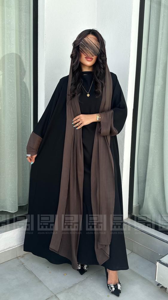دار امتنان - عباية صيفية أنيقة بقصة A Line من قماش بلاك بيري البني- 1450 - Image 2