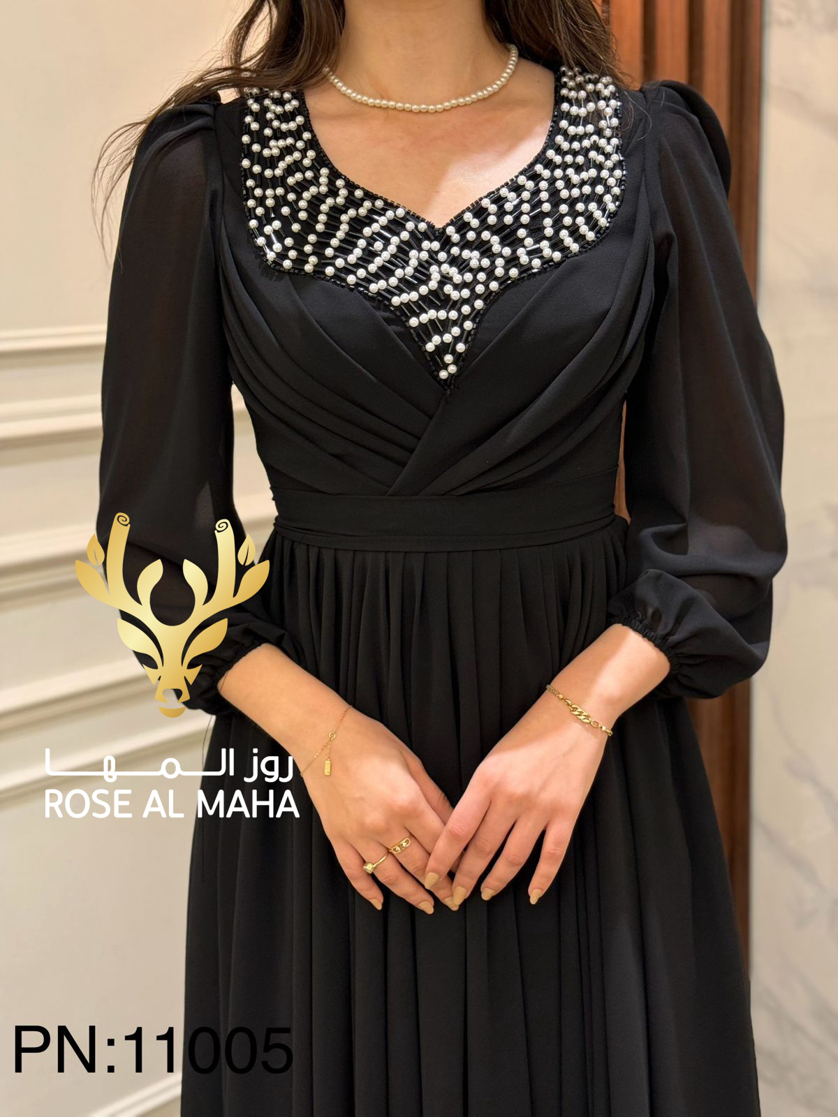 روز المها - فستان اسود ناعم - Image 2