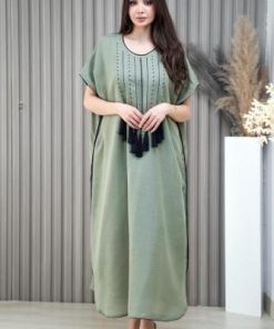 أوبرا فاشن - جلابية كويتية لون زيتي بهدب بالصدر