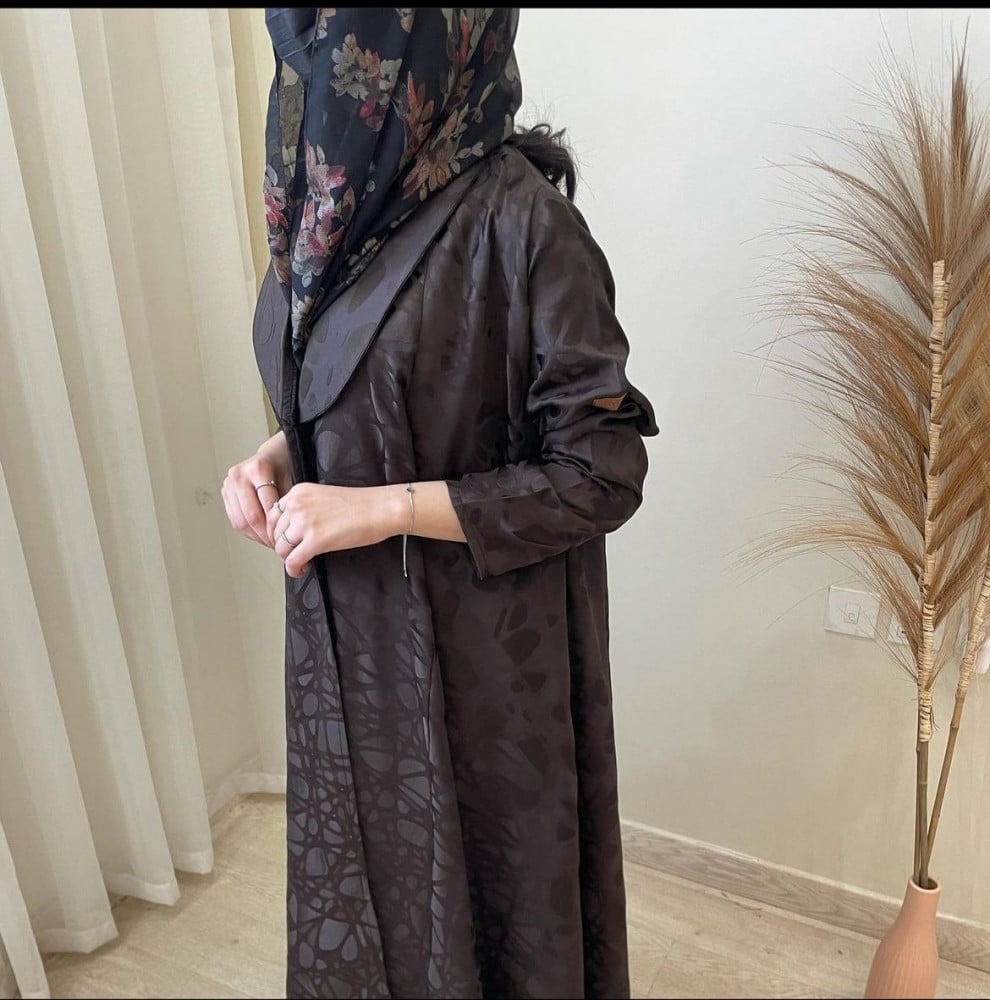 مارينا للعبايات - عباية كلوش جاكار بني - الصورة 3