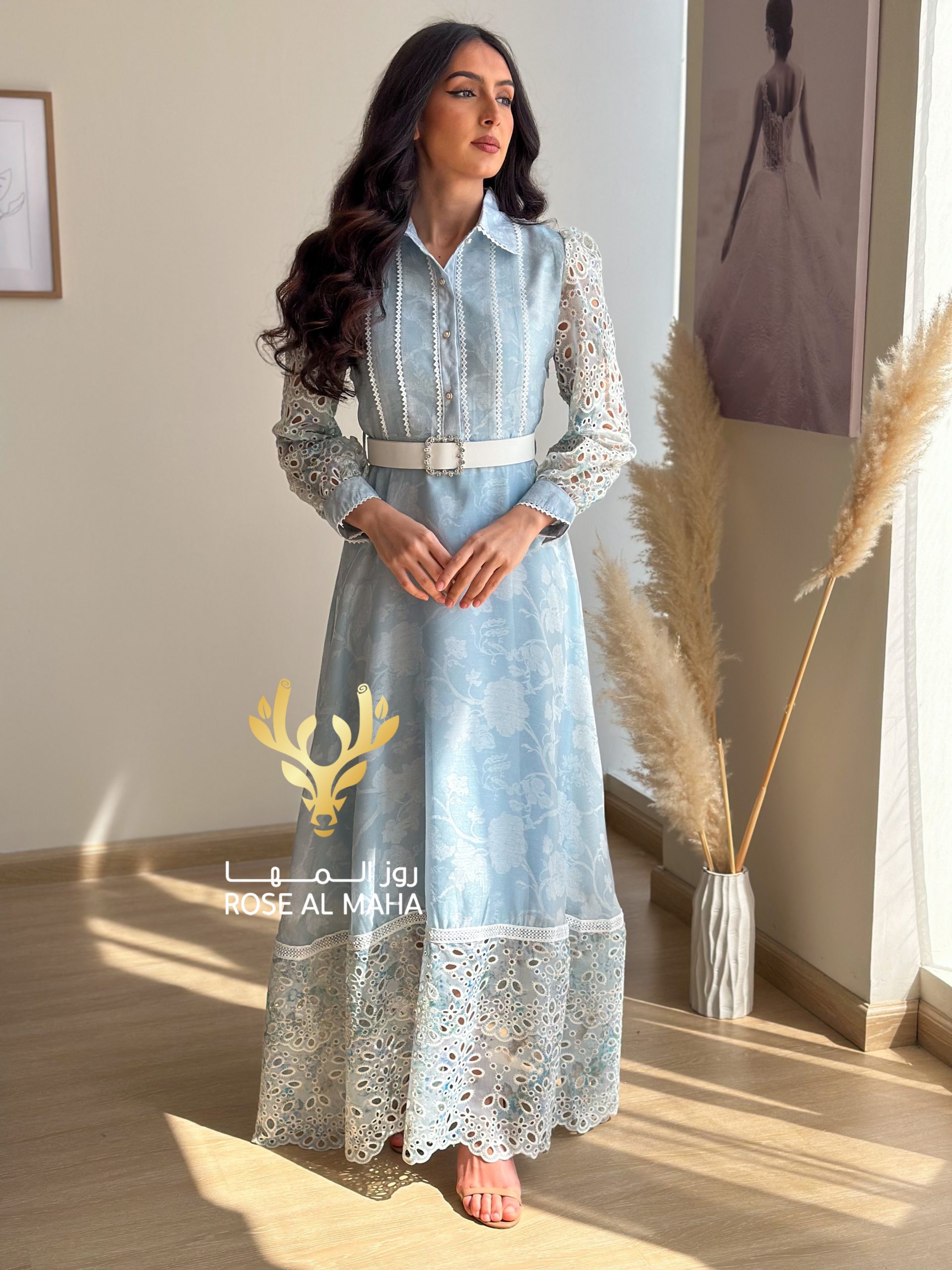 روز المها - فستان بيبي بلو بأكمام جبير - Image 3