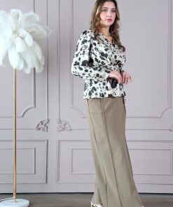 Alternative view of أوبرا فاشن - تنورة مدرسي قماش كريب لون بيج