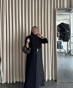 Alternative view of الفيروز  - عباية اورين