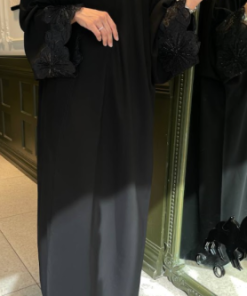 جواهر - عباية كم شكل وردة 00112233