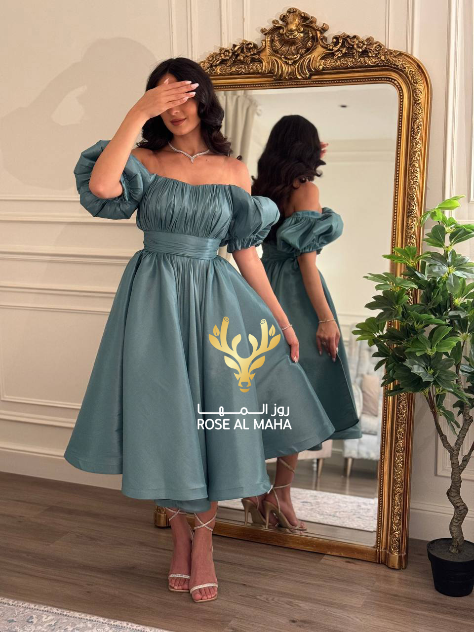 روز المها - فستان تيفاني بأكمام بف