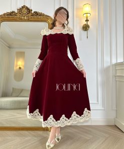 جولينا - طقم مخمل عنابي بدانتيل سكري