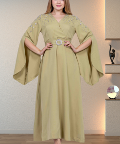 تريجر آيلاند - فستان طويل بأكمام واسعة مطرز من الاكتاف