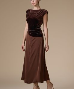 Alternative view of اكتان - فستان بني ماكسي مخمل