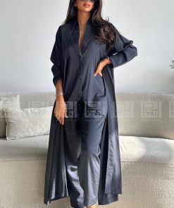 Alternative view of دار امتنان - عباية صيفية بطقم تحت العباية حريري باللون الرمادي- 1411