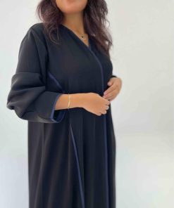 Alternative view of عزة المتميزة - عباية سوداء دلع