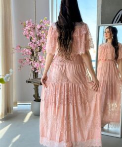 Alternative view of أوبرا فاشن - فستان طويل طبقات دانتيل على حزام ورود