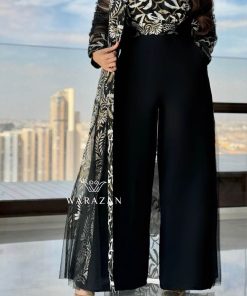 Alternative view of ورزان - جمبسوت مع بشت دانتيل جاكار اسود وبيج