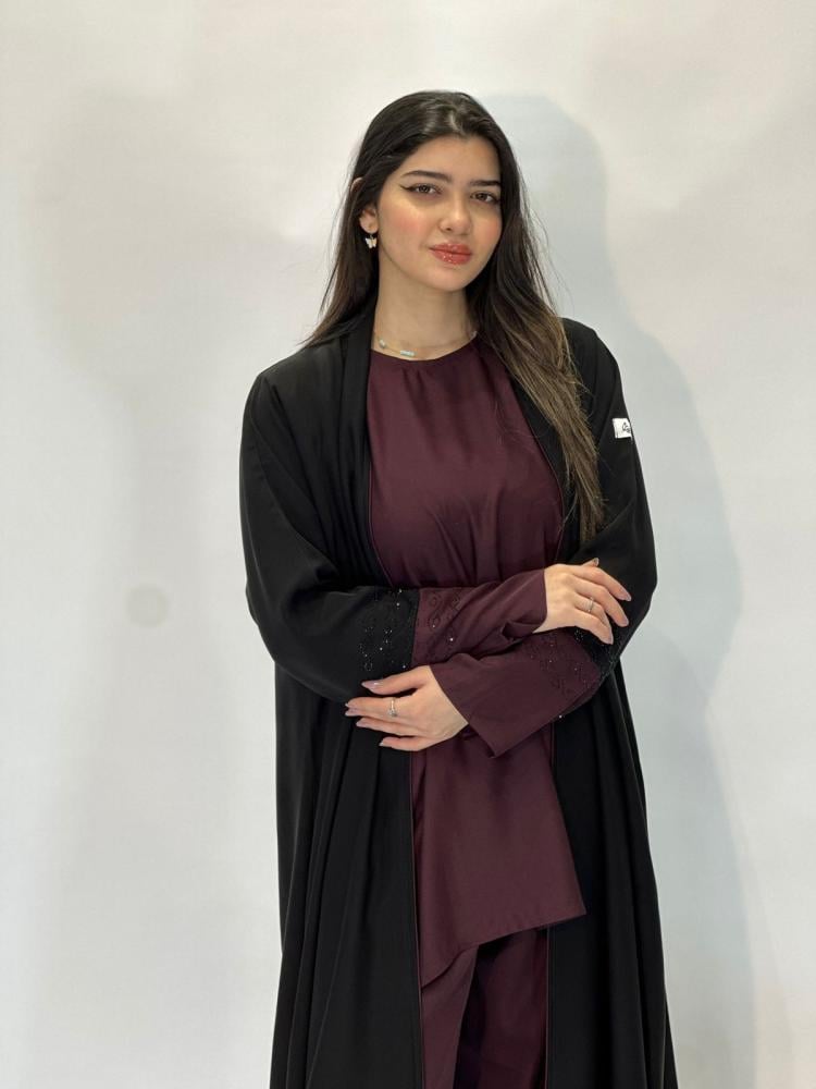 مارينا للعبايات - عباية السفر كم عنابي بكرستال