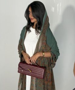 عزة المتميزة - عباية الحرير الأخضر8