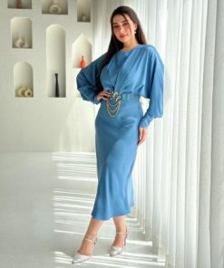 أوبرا فاشن - فستان قماش كريب لون سماوي اكمام طويله قبضه باليد وحزام مزين باكسسوار