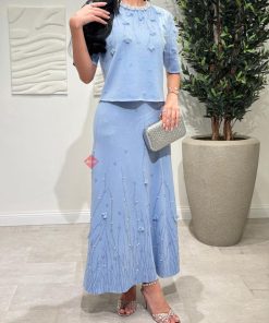 طقم راقي بلوزة و تنورة مزينة باللؤلؤ و الفصوص اللامعة بقصة A-Line