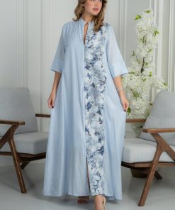 Alternative view of لورا فاشن - جلابية ناعمة بلون أزرق فاتح بتطريز زهري أنيق