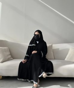 الفيروز  - عباية آسيا بتطريز انيق